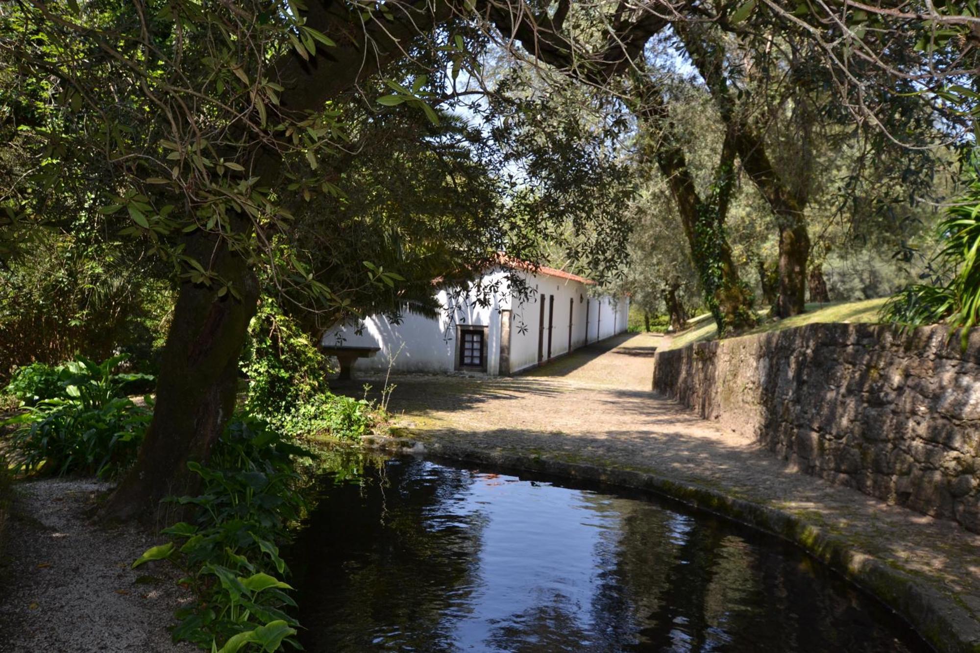 Paco De Calheiros - Turismo De Habitacao Bed & Breakfast Ponte de Lima Ruang foto